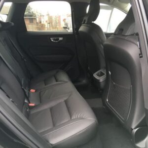 Fahrzeugabbildung Volvo XC60 B4 Diesel AWD Plus Dark StandHZG AHK-klappb