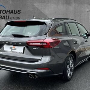 Fahrzeugabbildung Ford Focus Turnier ST-LINE Sportpaket Navi LED Dyn. K