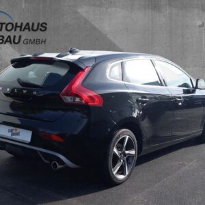 Fahrzeugabbildung Volvo V40 Momentum D3 Sportpaket Navi Leder digitales