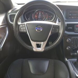 Fahrzeugabbildung Volvo V40 Momentum D3 Sportpaket Navi Leder digitales