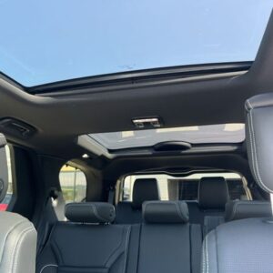 Fahrzeugabbildung Land Rover Discovery 5 Dynamic HSE D300 AWD 7S.+Massage