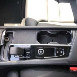 Fahrzeugabbildung Volvo V60 B4 D Plus Dark StandHZG AHK-klappbar Navi di