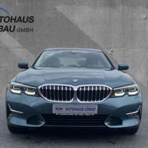 Fahrzeugabbildung BMW 330 d xDrive Aut. Luxury Line Allrad Navi Leder