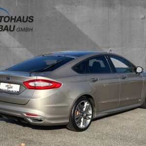 Fahrzeugabbildung Ford Mondeo ST-Line AWD 2.0 Aut Navi LED AHK Pano Mem