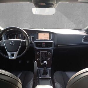 Fahrzeugabbildung Volvo V40 R-Design T3 2.0 EU6d-T Navi Leder digitales