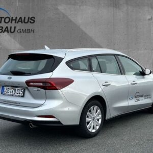 Fahrzeugabbildung Ford Focus Turnier 1.0 TITANIUM Navi LED Dyn. Kurvenl