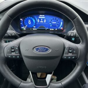 Fahrzeugabbildung Ford Kuga Vignale Navi Leder B&O LED Memory Sitze HUD