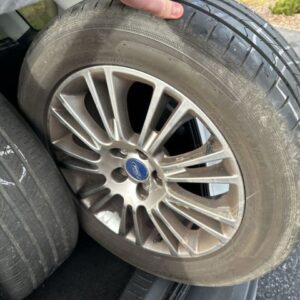 Fahrzeugabbildung Ford Kuga Titanium 2.0 TDCi 4x4 Autom Bi-Xenon SHZ Te