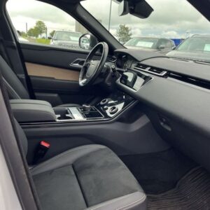 Fahrzeugabbildung Land Rover Range Rover Velar 3.0d SE AHK und Garantie