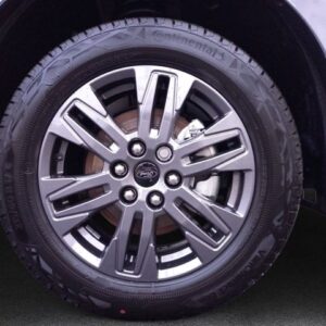 Fahrzeugabbildung Ford Tourneo Custom Titanium LTD 320L1 Allradantrieb