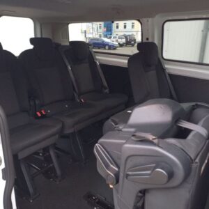 Fahrzeugabbildung Ford Transit Custom Kombi 320 L2H1  AHZV, 9-Sitzer, F