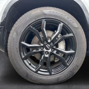 Fahrzeugabbildung Land Rover Defender 110 X-Dynamic HSE 3.0 D300