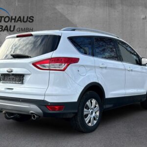 Fahrzeugabbildung Ford Kuga Titanium 2.0 TDCi 4x4 Autom Bi-Xenon SHZ Te