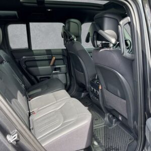 Fahrzeugabbildung Land Rover Defender 110 X 3.0 D300 Topmodell X Voll