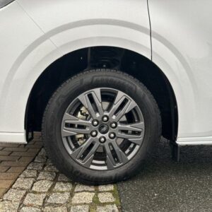 Fahrzeugabbildung Ford Tourneo Custom L2 Titanium AHK Leder LED DAB Nav