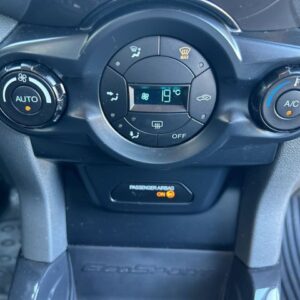 Fahrzeugabbildung Ford EcoSport Titanium 1.0 EcoBoost