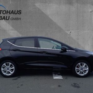 Fahrzeugabbildung Ford Fiesta 1.0 TITANIUM LED-Licht, adapt.Tempomat, K