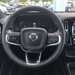 Fahrzeugabbildung Volvo XC40 B3 Benzin Driver Assistance, el. Sitze, Nav