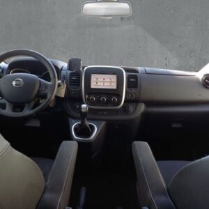 Fahrzeugabbildung Nissan NV300 Kombi L1H1 2,7t PREMIUM 2 DPF AHK SHZ Temp