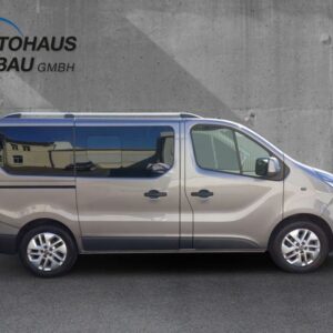 Fahrzeugabbildung Nissan NV300 Kombi L1H1 2,7t PREMIUM 2 DPF AHK SHZ Temp