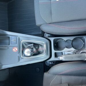Fahrzeugabbildung Ford Puma ST-Line Navi digitales Cockpit LED Apple Ca