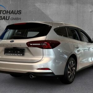 Fahrzeugabbildung Ford Focus Turnier Titanium 1.0 EcoBoost Mild-Hybrid