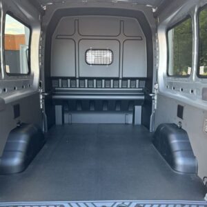 Fahrzeugabbildung Ford Transit Kombi Trend 350L3 Doppelkabine verglast