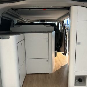 Fahrzeugabbildung Ford Nugget Titanium L1 Klappdach Automatik neues Mod