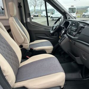 Fahrzeugabbildung Bürstner Lineo Wohnmobil Ford Transit Bürstner C590 Brava