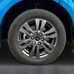 Fahrzeugabbildung Ford Tourneo Custom Bus 320 L2 Titanium 3-Zonen Klim