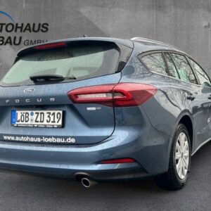 Fahrzeugabbildung Ford Focus Turnier 1.0 TITANIUM Navi,LED-Scheinw., Ap