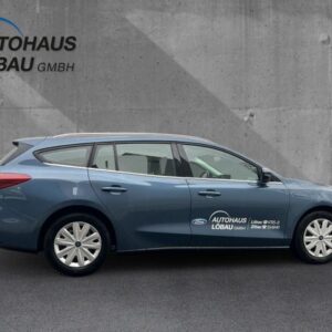 Fahrzeugabbildung Ford Focus Turnier 1.0 TITANIUM Navi,LED-Scheinw., Ap
