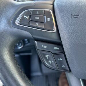 Fahrzeugabbildung Ford EcoSport Cool & Connect Automatik