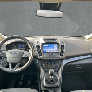 Fahrzeugabbildung Ford C-Max Titanium Navigation Rückfahrkamera