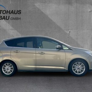 Fahrzeugabbildung Ford C-Max Titanium Navigation Rückfahrkamera