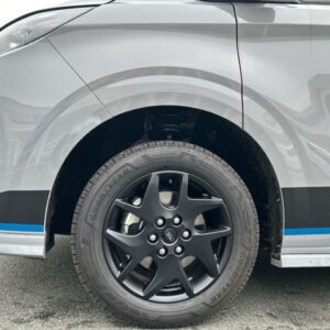 Fahrzeugabbildung Ford Tourneo Custom 340L1 Sport Vollelektrisch 82,5 k