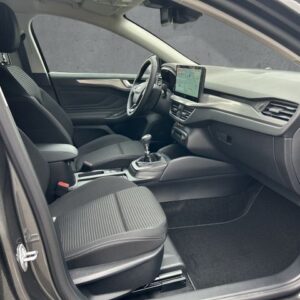 Fahrzeugabbildung Ford Focus Turnier Titanium