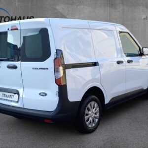 Fahrzeugabbildung Ford Transit Courier Trend Apple CarPlay Android Auto