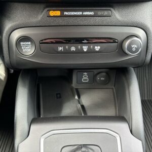 Fahrzeugabbildung Ford Focus Turnier Active X 1.0 EcoBoost Navi digita