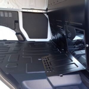 Fahrzeugabbildung Ford Transit Courier Trend Apple CarPlay Android Auto