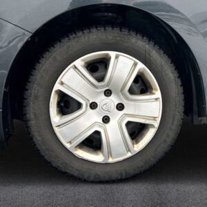 Fahrzeugabbildung Dacia Logan MCV II Kombi Laureate Automatik