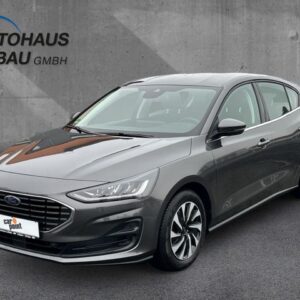 Fahrzeugabbildung Ford Focus Titanium 1.0l 92kw 5-türig AHZV Winterpake