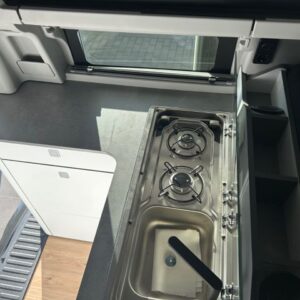 Fahrzeugabbildung Ford Nugget Titanium L1 Klappdach Automatik neues Mod