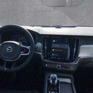 Fahrzeugabbildung Volvo V90 Cross Country Cross Country B4 D AWD Ultimat