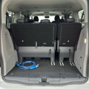 Fahrzeugabbildung Ford Tourneo Custom 340L1 Sport Vollelektrisch 82,5 k