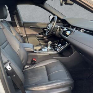 Fahrzeugabbildung Land Rover Range Rover Evoque SE 2.0 P250 AHK + Park-Assist