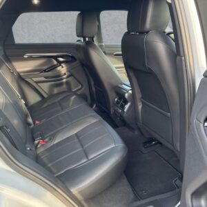 Fahrzeugabbildung Land Rover Range Rover Evoque SE 2.0 P250 AHK + Park-Assist