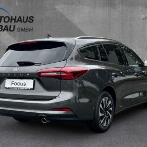 Fahrzeugabbildung Ford Focus Turnier Titanium