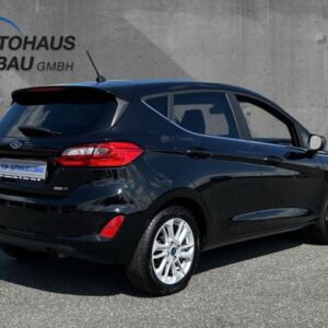Fahrzeugabbildung Ford Fiesta 1.0 TITANIUM LED-Scheinw., adapt.Tempomat