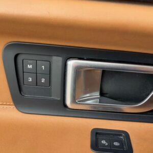 Fahrzeugabbildung Land Rover Discovery Sport HSE Luxury Stdhz.+Radar+Pano+ADL